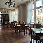Hotel Versant & 4*
